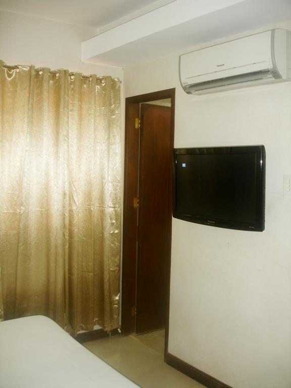 Roxas Midtown Hotel Camera foto